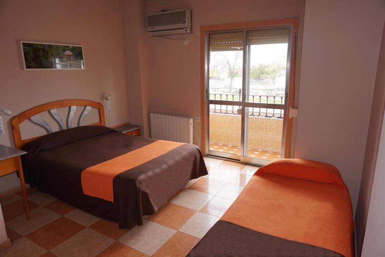 Hostal Alamare Seville Ngoại thất bức ảnh
