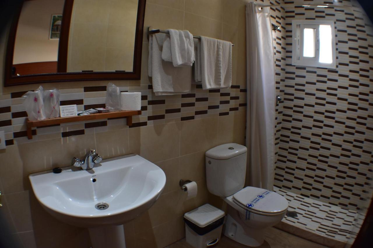 Hostal Alamare Seville Ngoại thất bức ảnh