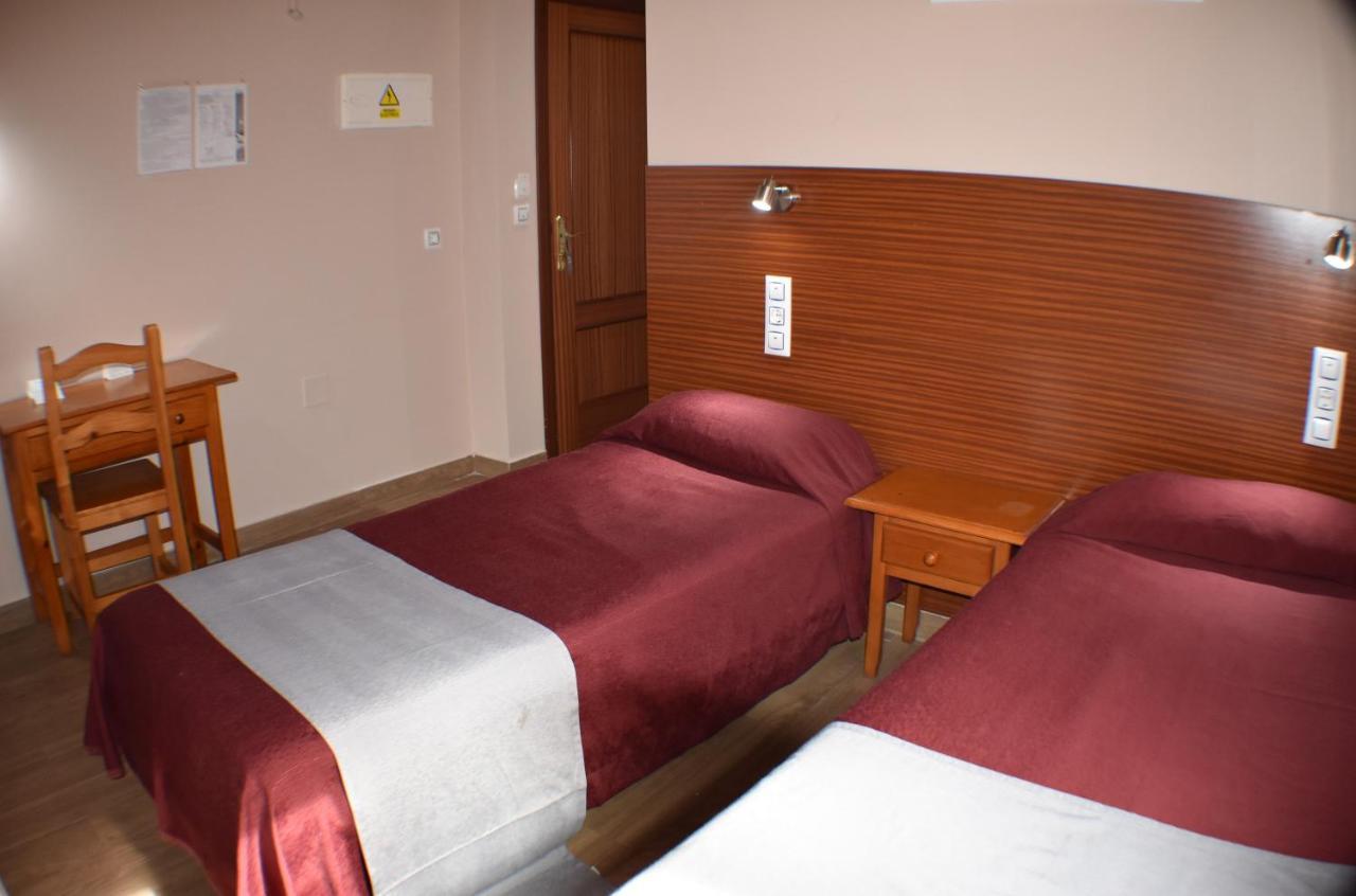 Hostal Alamare Seville Ngoại thất bức ảnh