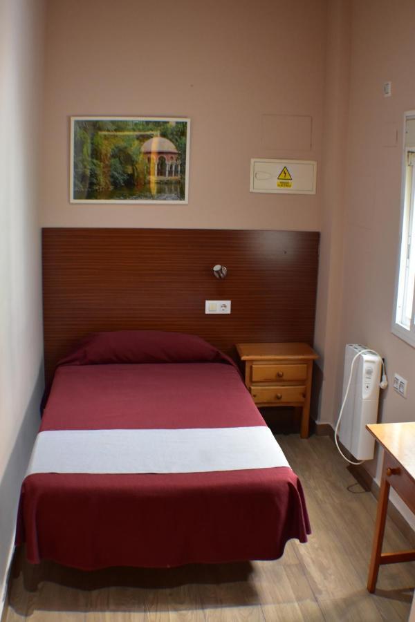 Hostal Alamare Seville Ngoại thất bức ảnh