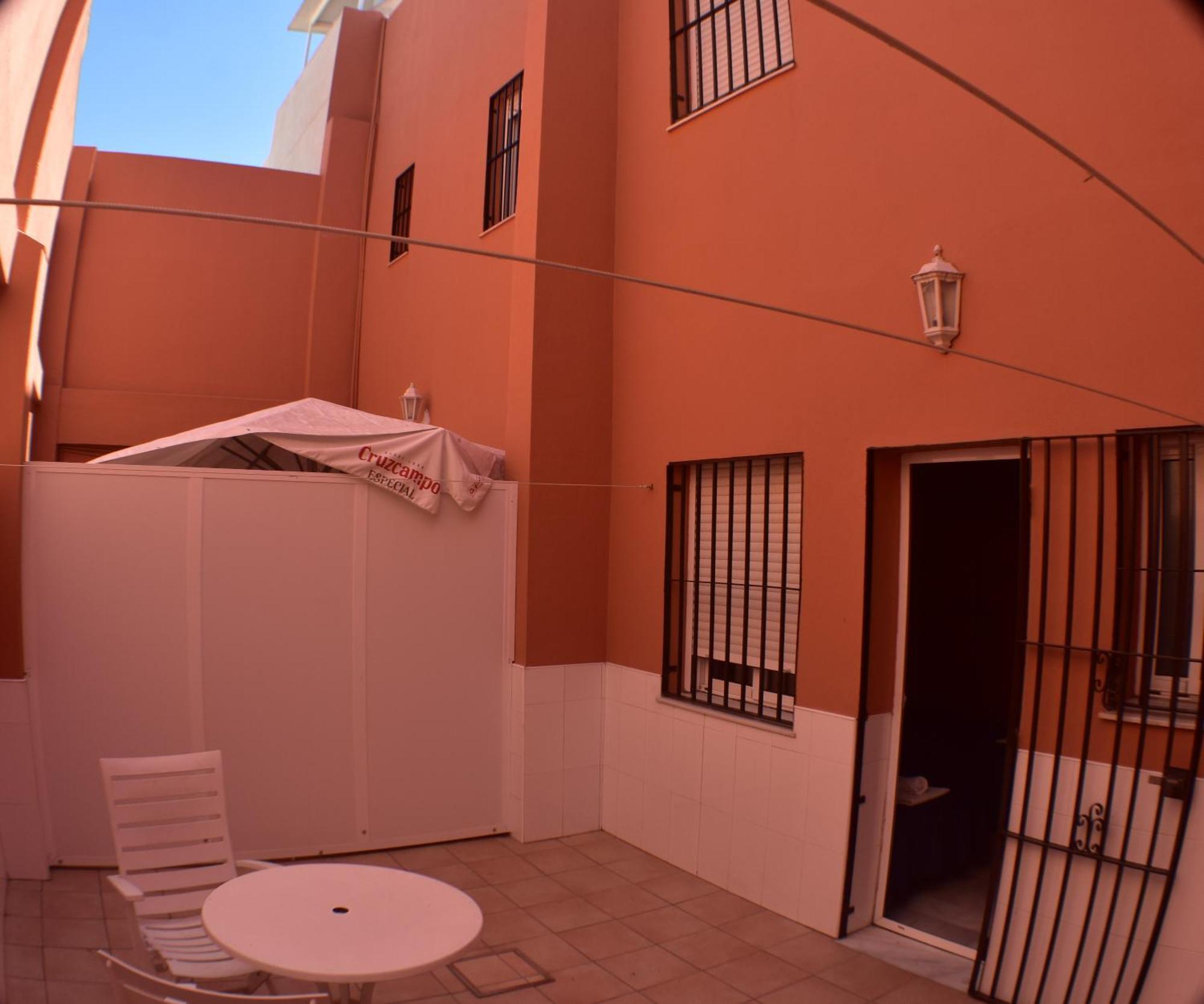 Hostal Alamare Seville Ngoại thất bức ảnh
